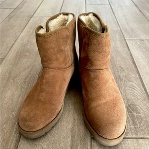 UGG Boots Size 7/38 Kristin Sheepskin Wedge Chestnut 1012497 $150